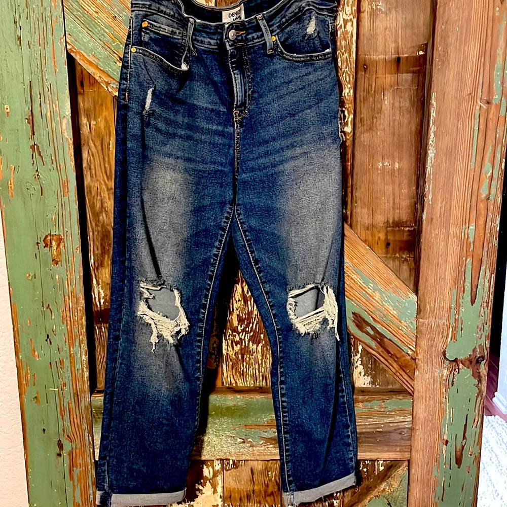 Levi’s jeans mid rise boyfriend